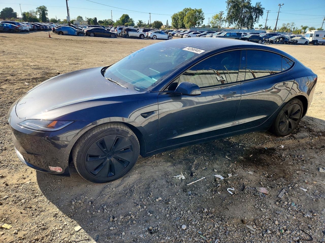 منظر 2024 TESLA MODEL 3، زاوية 1