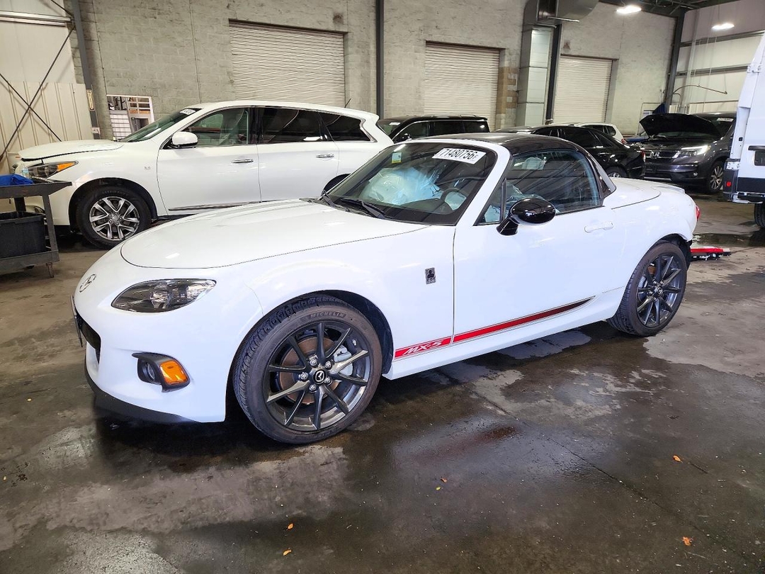 Вид 2014 MAZDA MIATA MX-5, угол 1