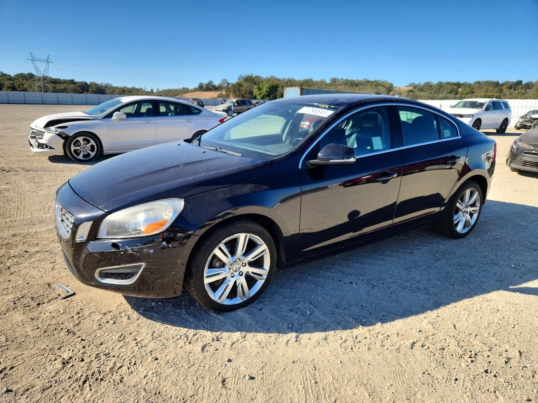 Вид 2012 VOLVO S60 T6, угол 1
