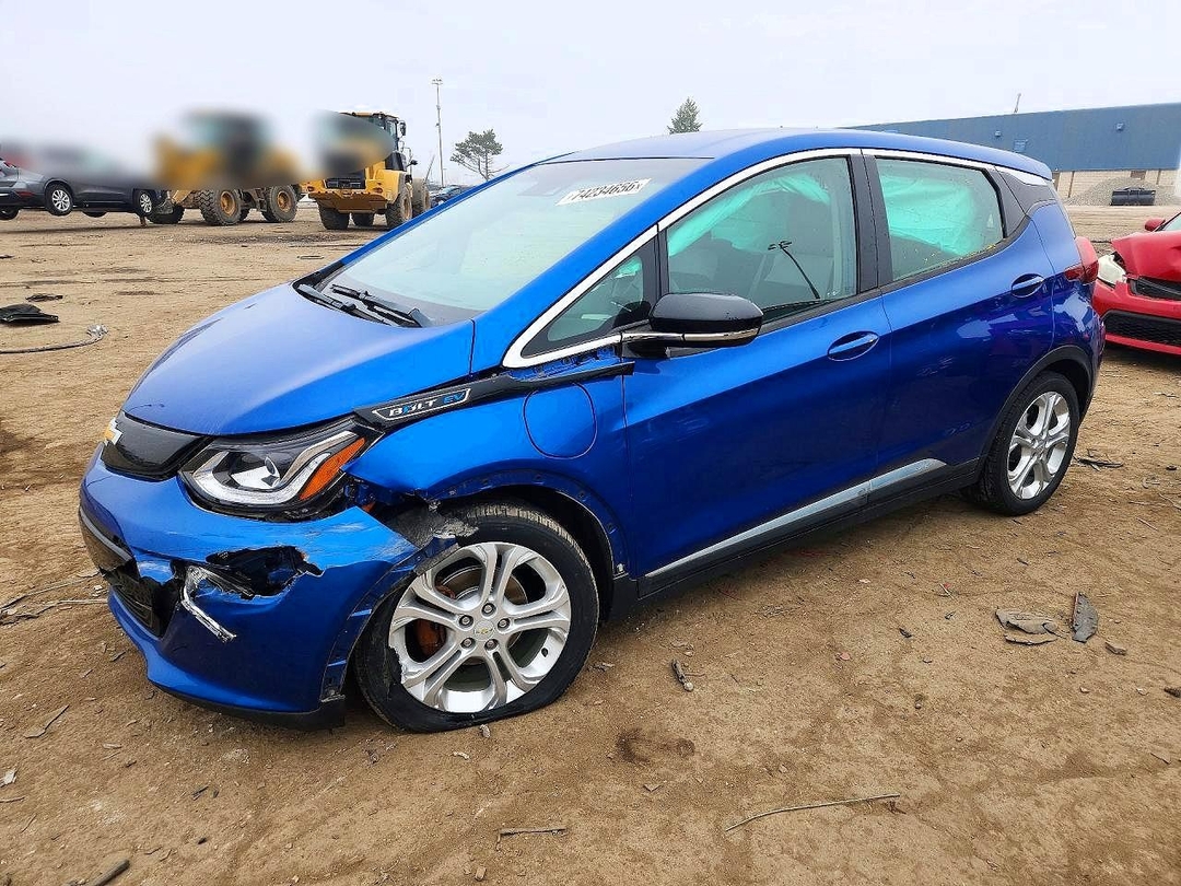 منظر 2019 CHEVROLET BOLT EV LT، زاوية 1