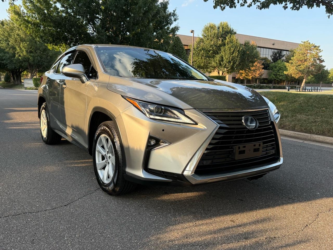 منظر 2017 LEXUS RX 350 BASE، زاوية 1