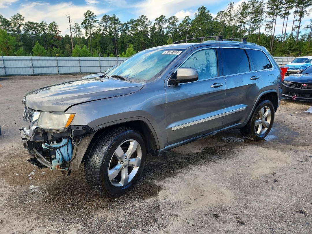 Vista de 2012 JEEP GRAND CHEROKEE LAREDO, ángulo 1