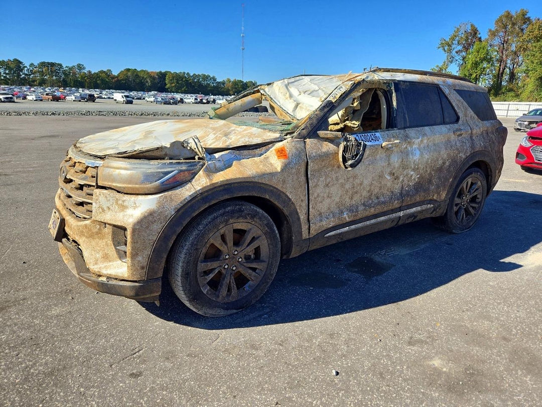 Vista de 2025 FORD EXPLORER ACTIVE, ángulo 1