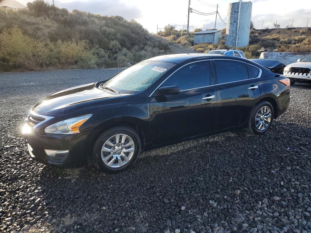 Вид 2015 NISSAN ALTIMA 2.5 S, угол 1