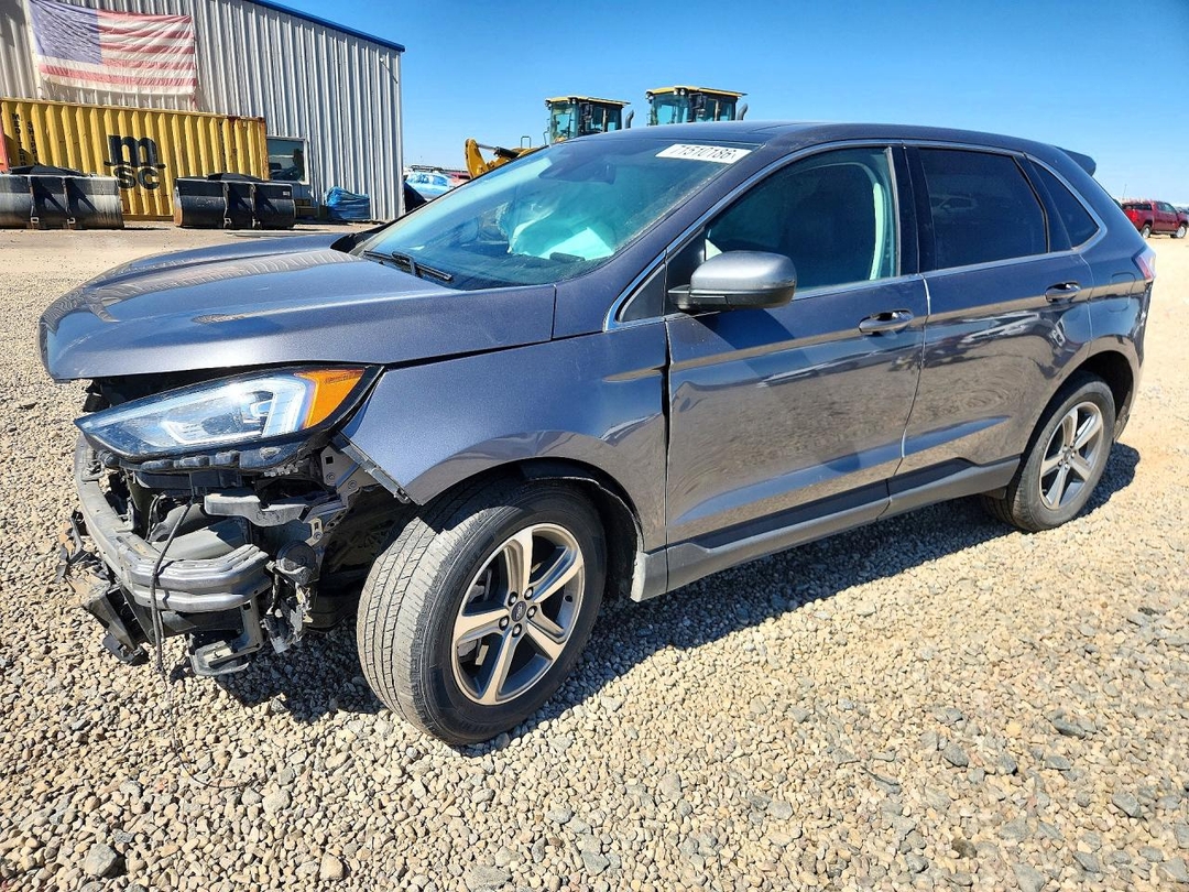 Vue de 2021 FORD EDGE SEL, angle 1
