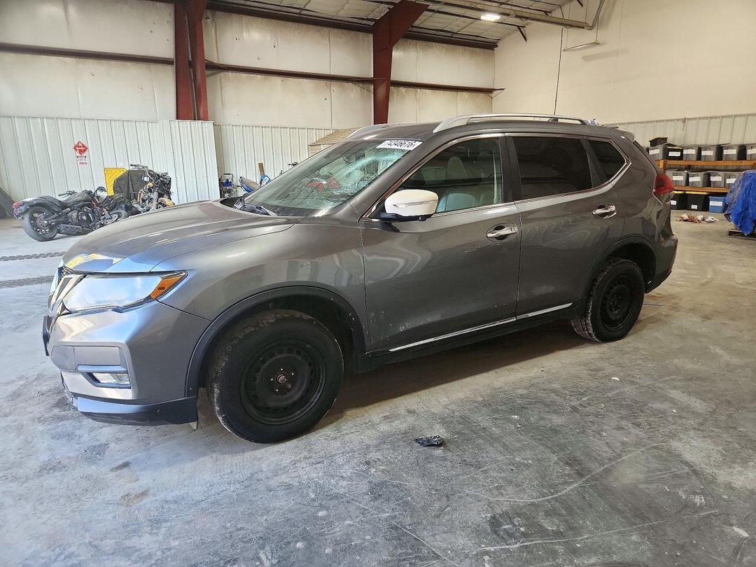 Vue de 2018 NISSAN ROGUE SL, angle 1