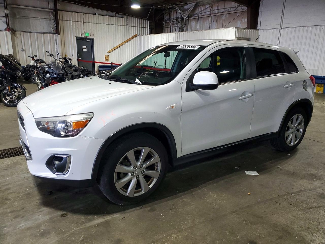 Vista de 2014 MITSUBISHI OUTLANDER SPORT SE, ángulo 1