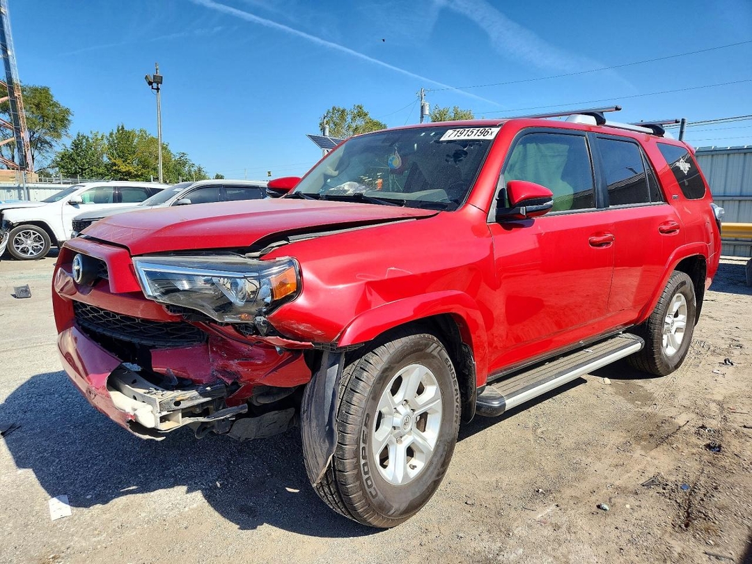 Vue de 2017 TOYOTA 4RUNNER SR5 PREMIUM, angle 1