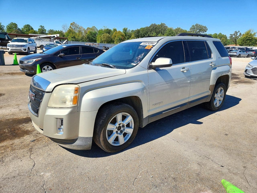 Вид 2013 GMC TERRAIN SLT, угол 1