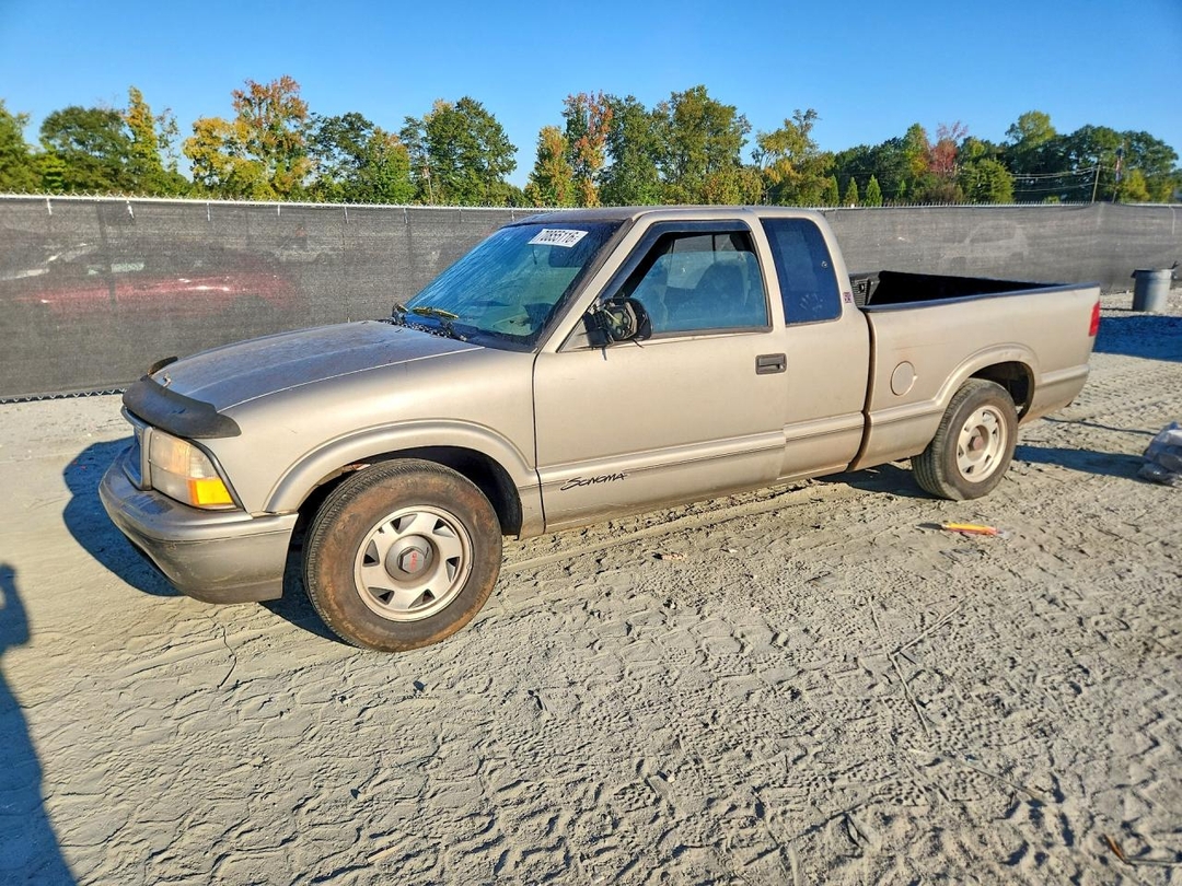 1999 GMC SONOMA view, angle 1