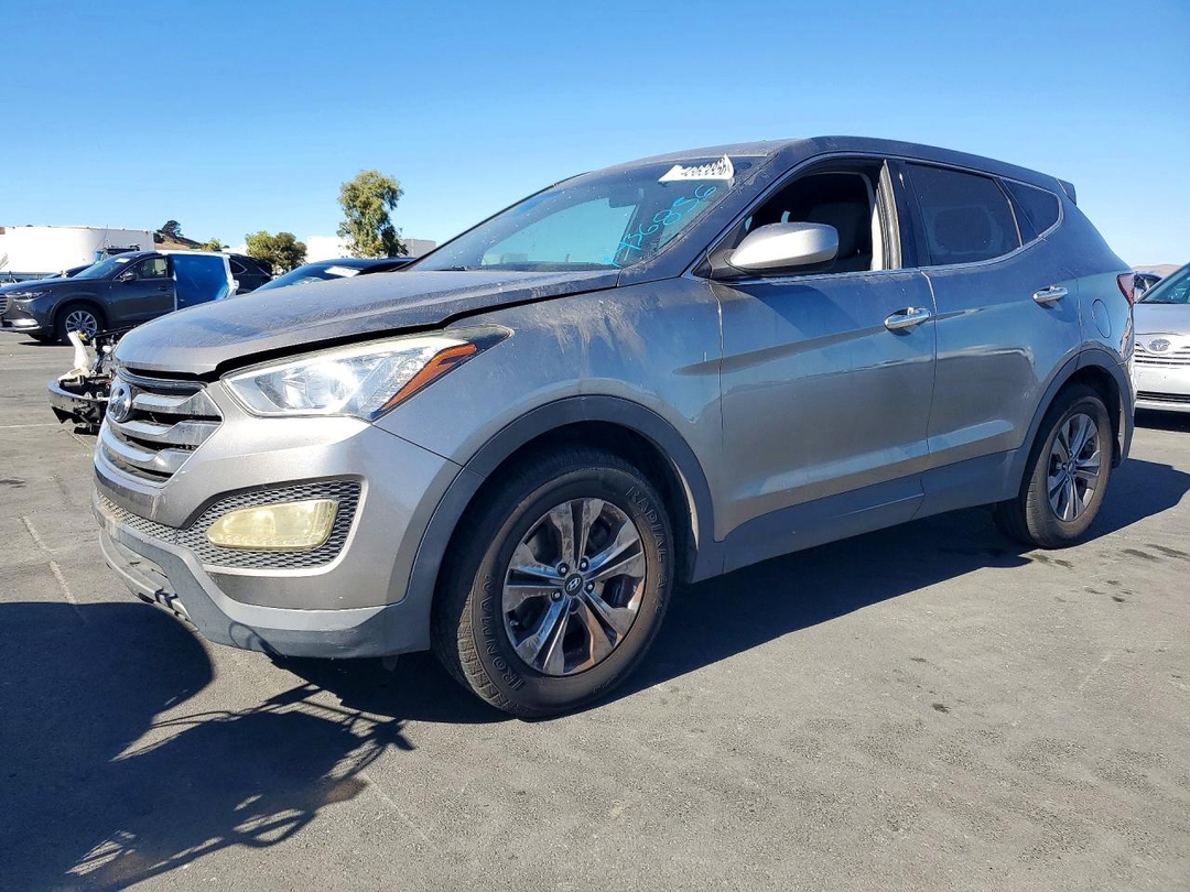 Vue de 2016 HYUNDAI SANTA FE SPORT 2.4L, angle 1