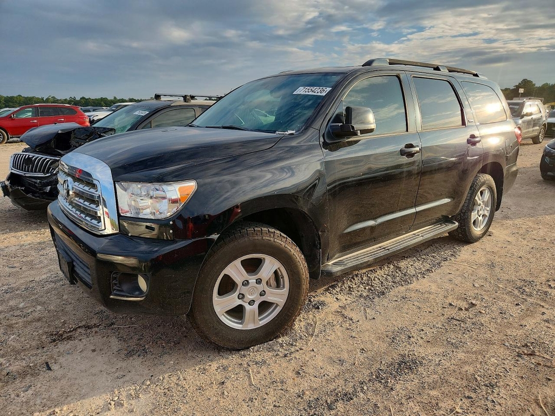 منظر 2013 TOYOTA SEQUOIA SR5، زاوية 1