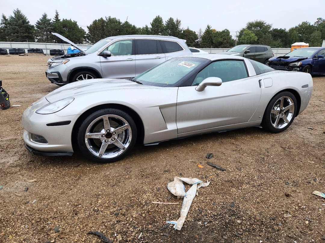 منظر 2008 CHEVROLET CORVETTE، زاوية 1
