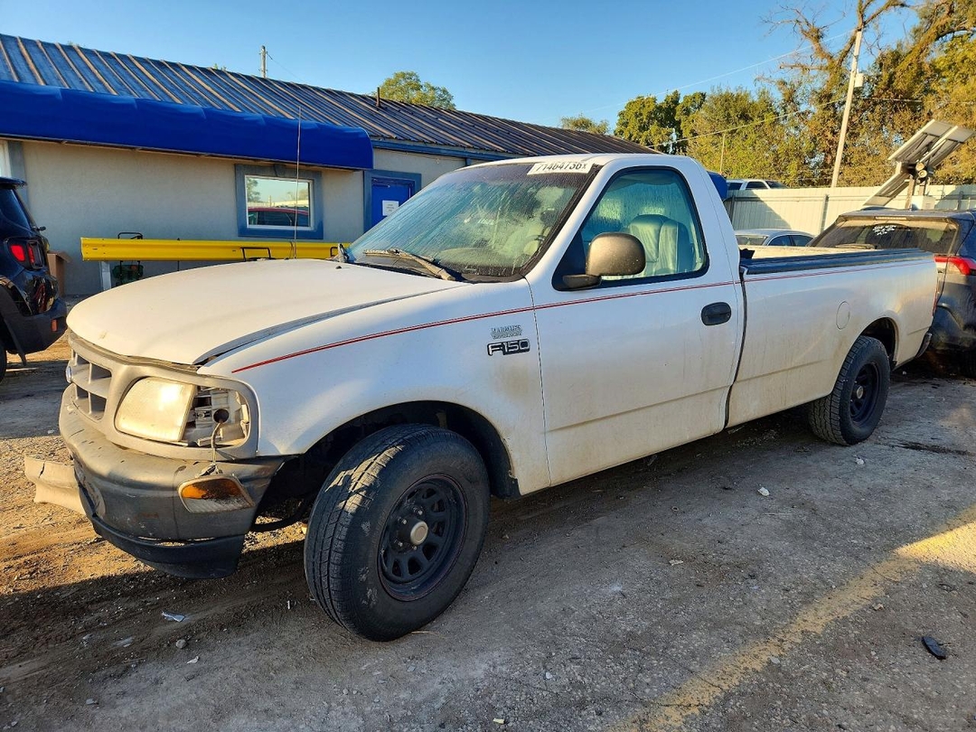 منظر 1997 FORD F150، زاوية 1