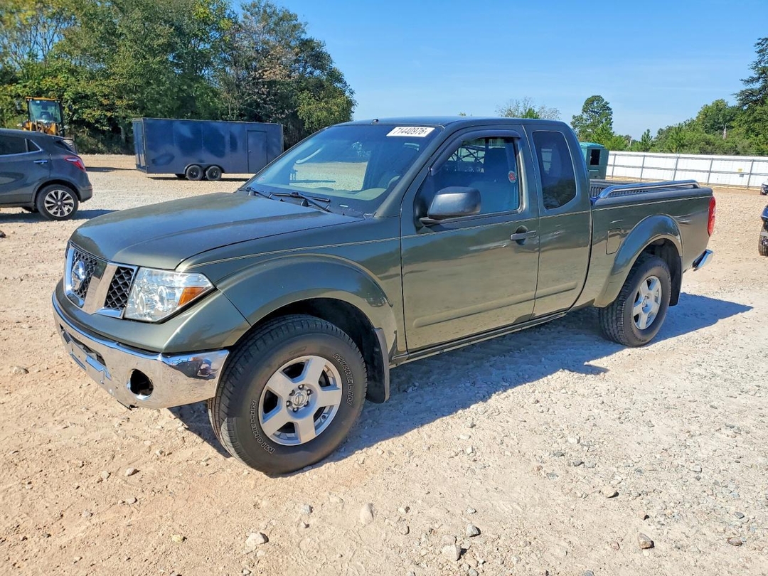 منظر 2005 NISSAN FRONTIER SE، زاوية 1