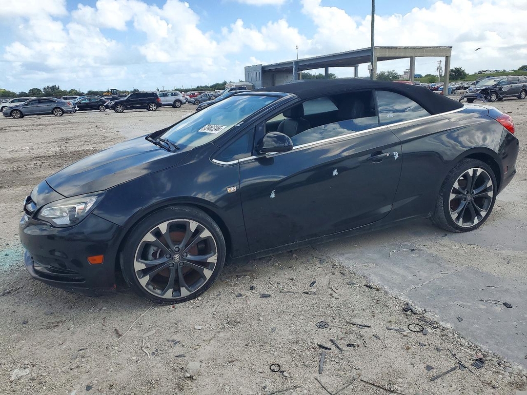 Vue de 2016 BUICK CASCADA PREMIUM, angle 1