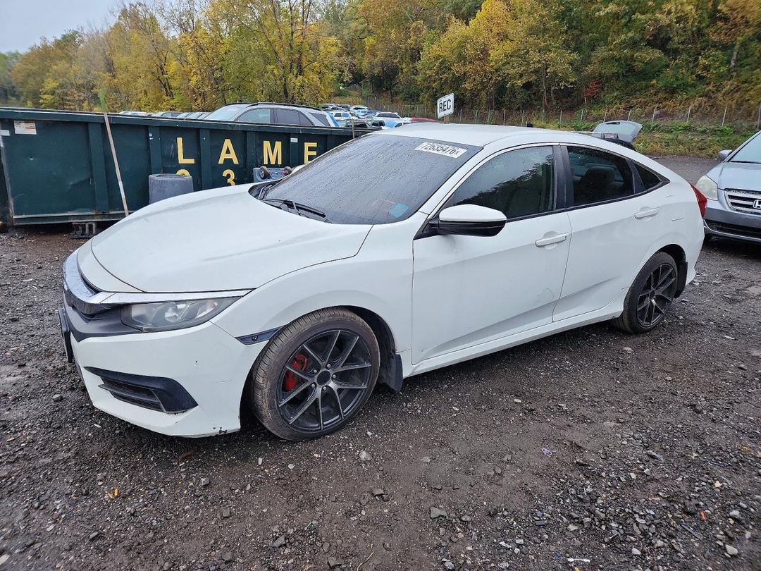 منظر 2016 HONDA CIVIC LX، زاوية 1