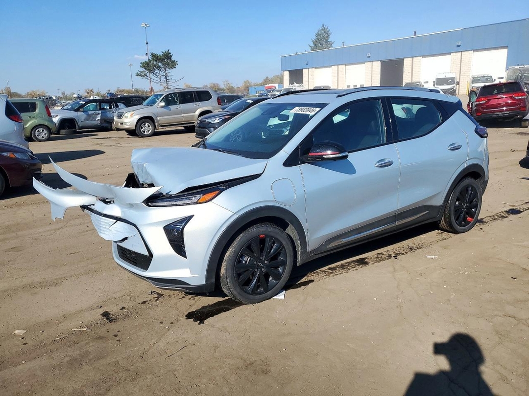 Vue de 2023 CHEVROLET BOLT EUV PREMIER, angle 1