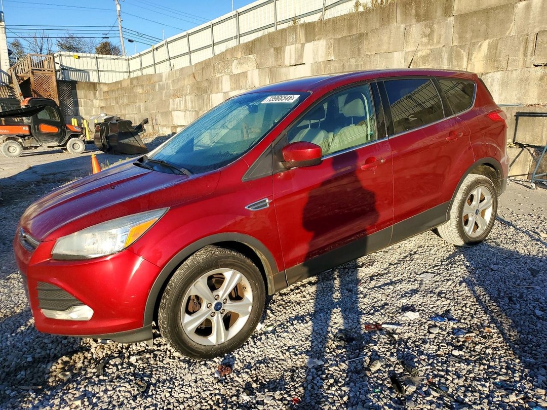 Vue de 2014 FORD ESCAPE SE, angle 1