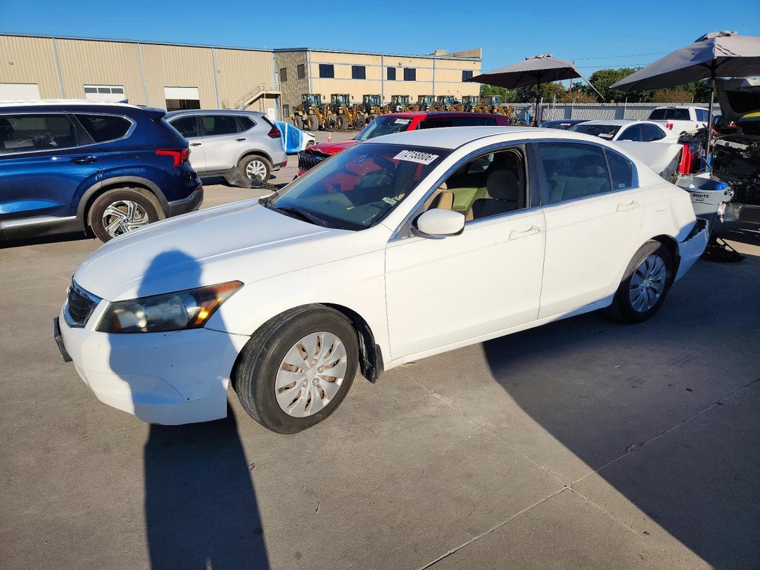 Vue de 2009 HONDA ACCORD LX, angle 1