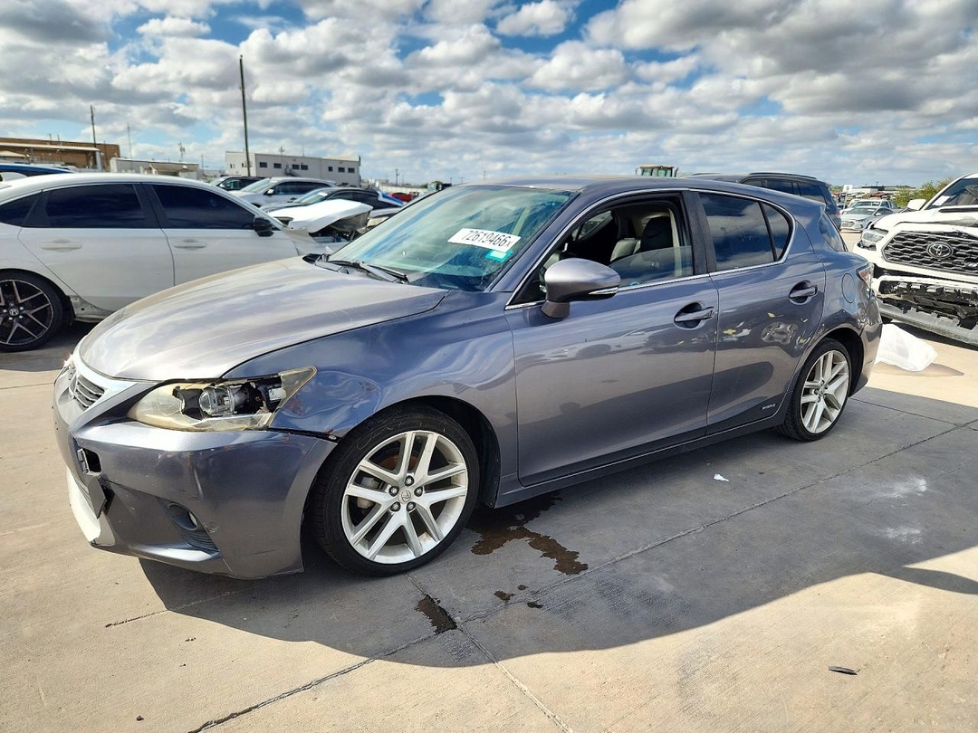 Vedere 2014 LEXUS CT 200, unghi 1