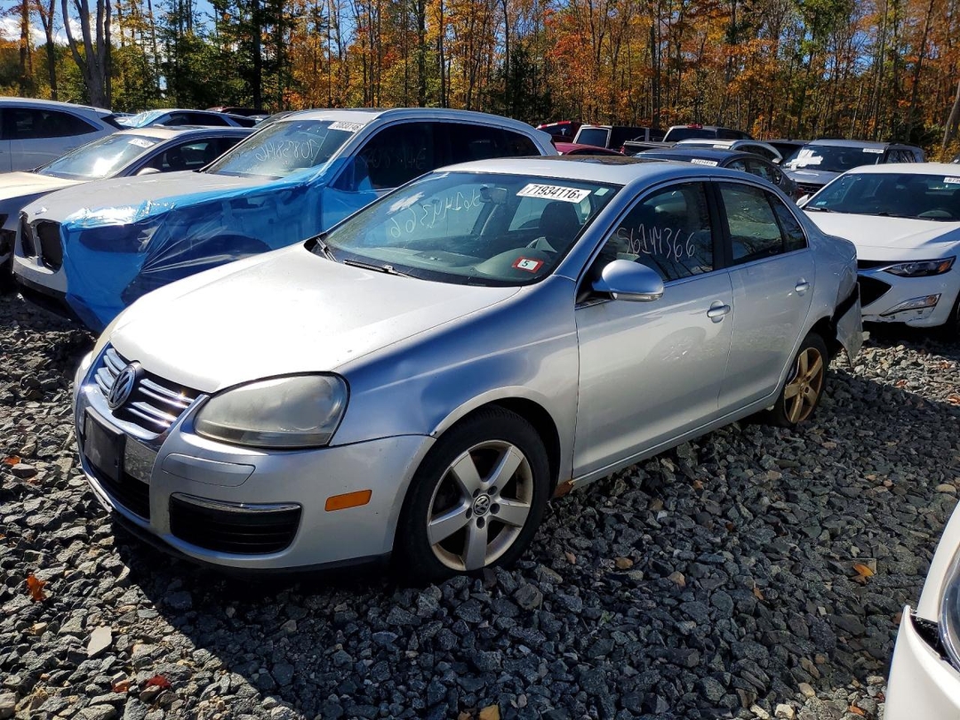 Vista de 2009 VOLKSWAGEN JETTA SE/SEL, ángulo 1