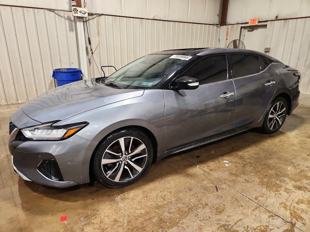 منظر 2020 NISSAN MAXIMA SL، زاوية 1