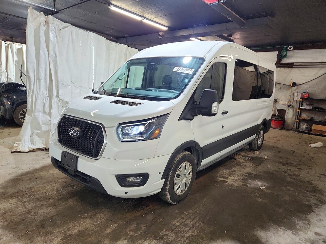 Vue de 2026 FORD TRANSIT T-350, angle 1