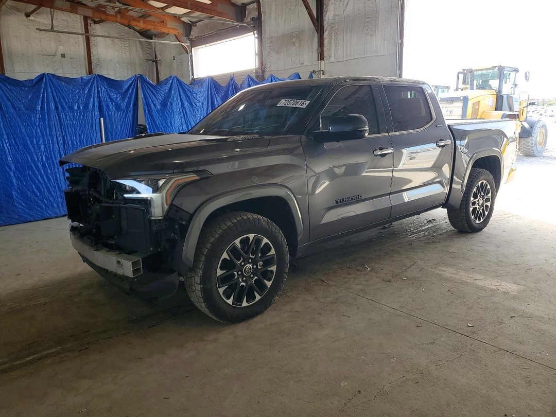منظر 2023 TOYOTA TUNDRA LIMITED HV، زاوية 1