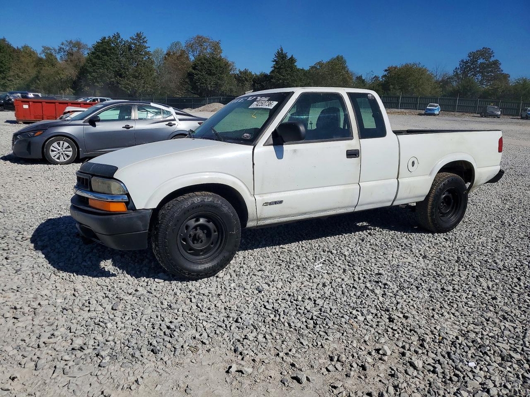 Vista de 2001 CHEVROLET S TRUCK S10, ángulo 1