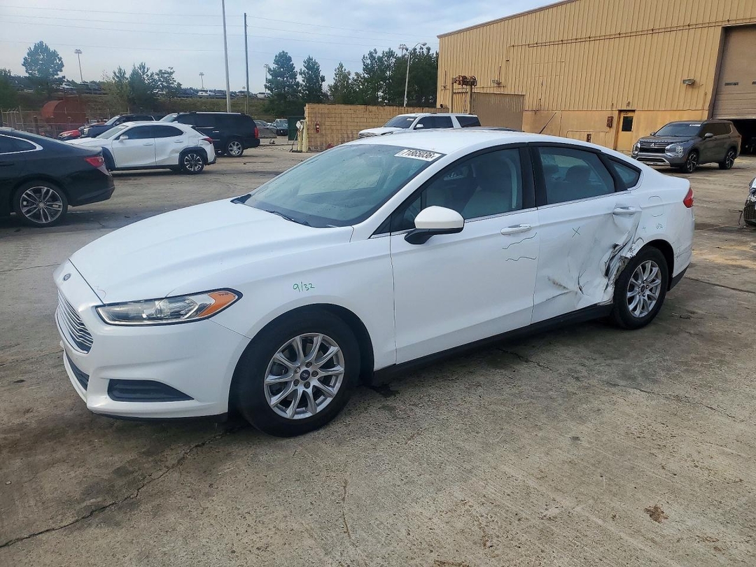 Вид 2016 FORD FUSION S, угол 1