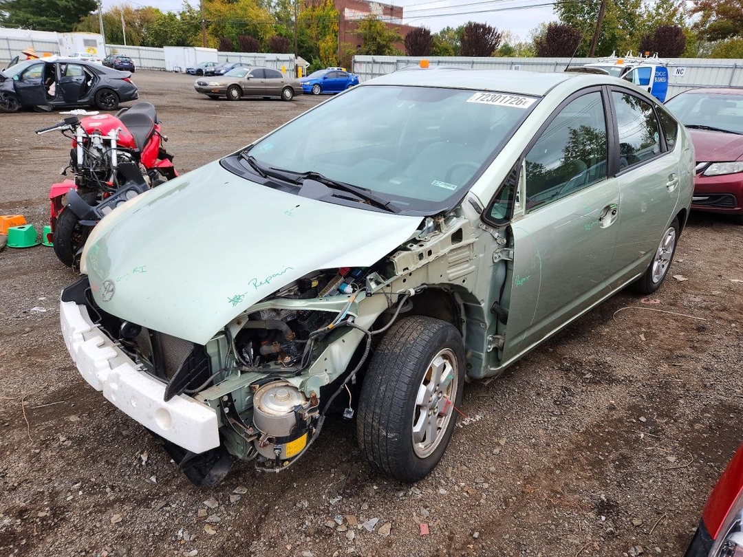 Vue de 2009 TOYOTA PRIUS BASE, angle 1