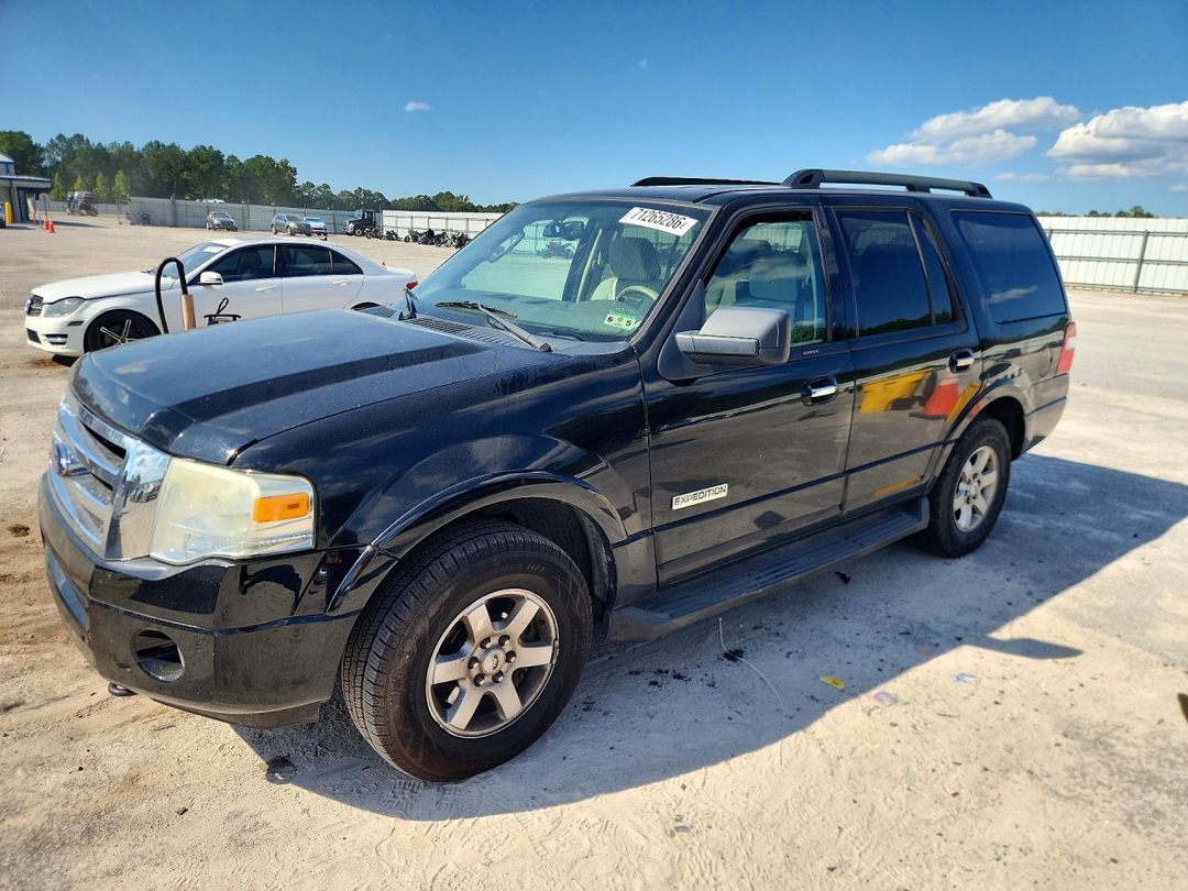 منظر 2008 FORD EXPEDITION XLT، زاوية 1
