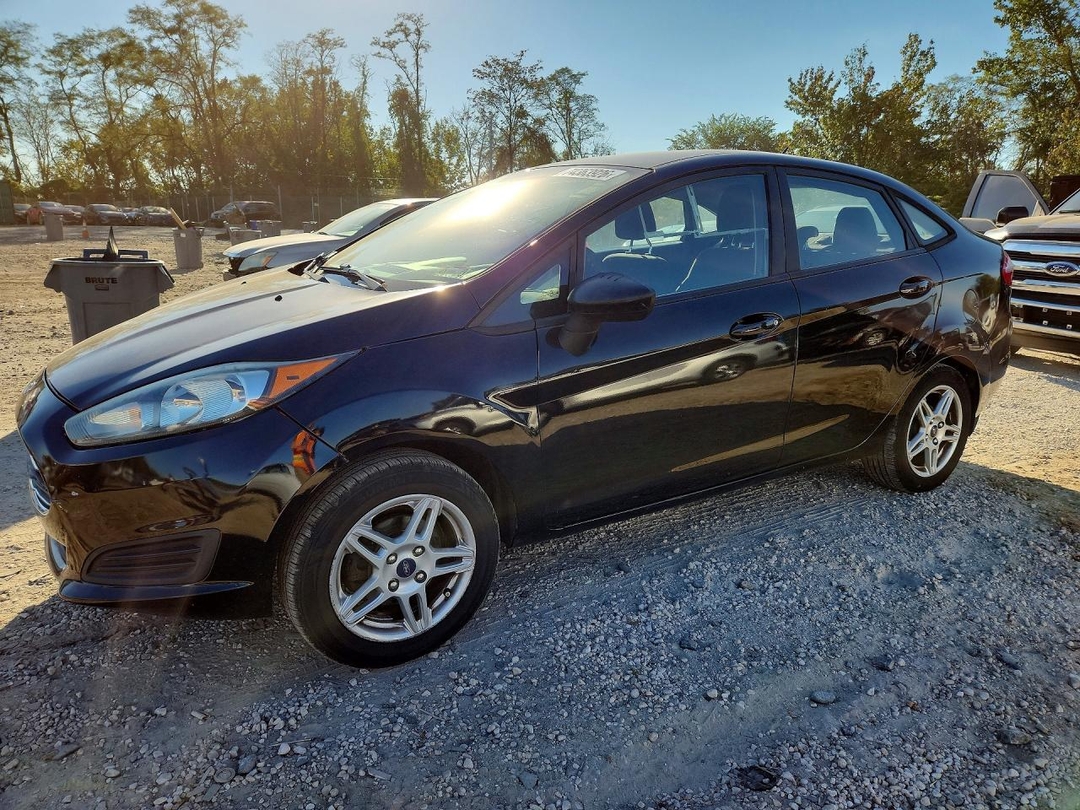 منظر 2018 FORD FIESTA SE، زاوية 1