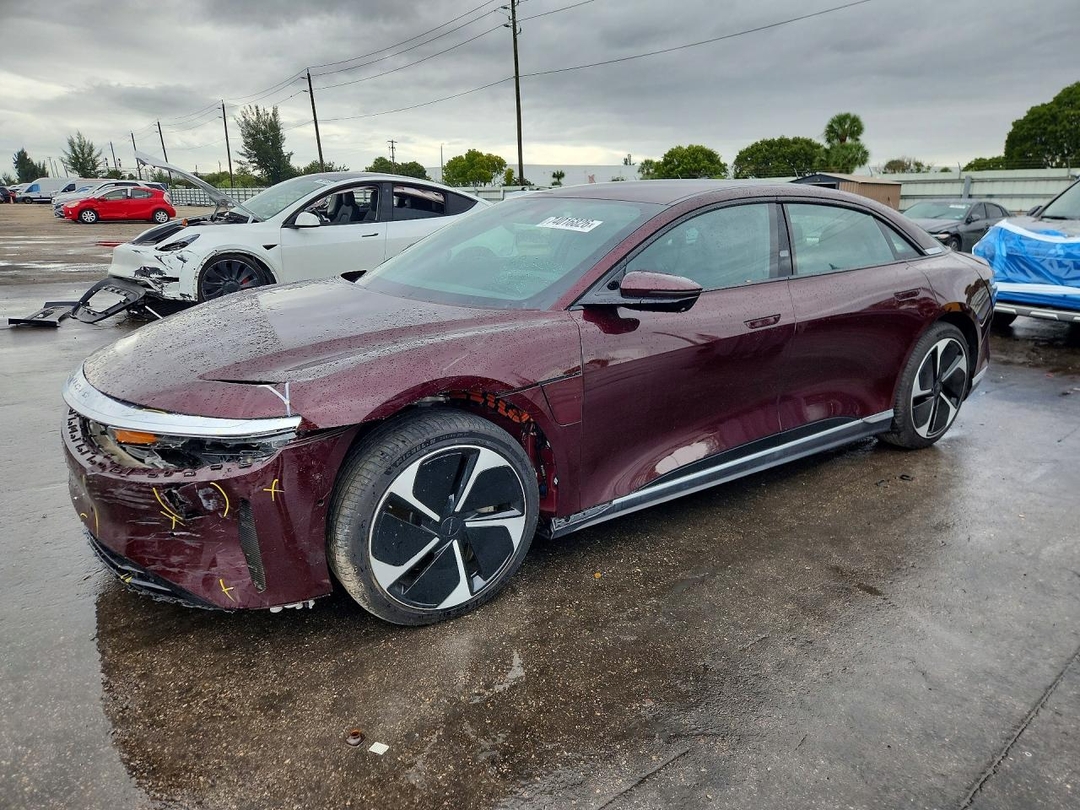 Vue de 2023 LUCID MOTORS AIR TOURING, angle 1