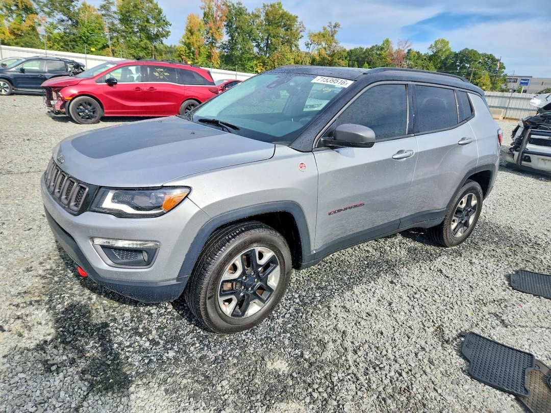 Вид 2017 JEEP COMPASS TRAILHAWK, угол 1
