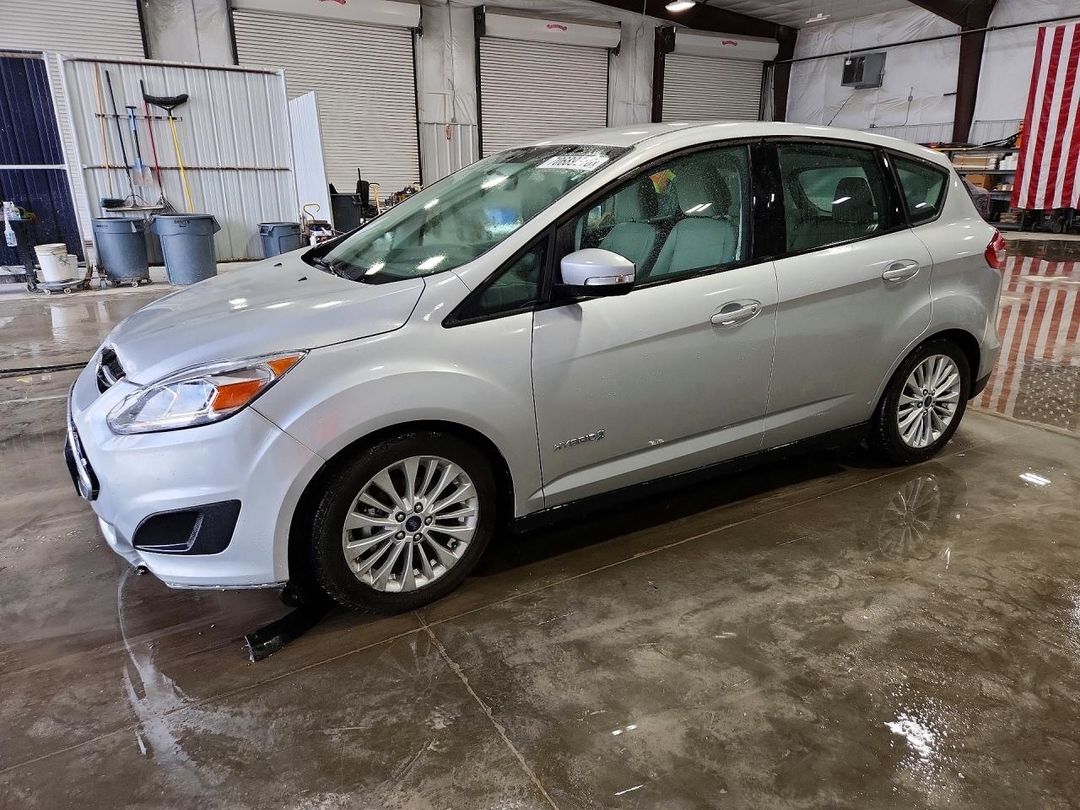 Vue de 2017 FORD C-MAX SE, angle 1