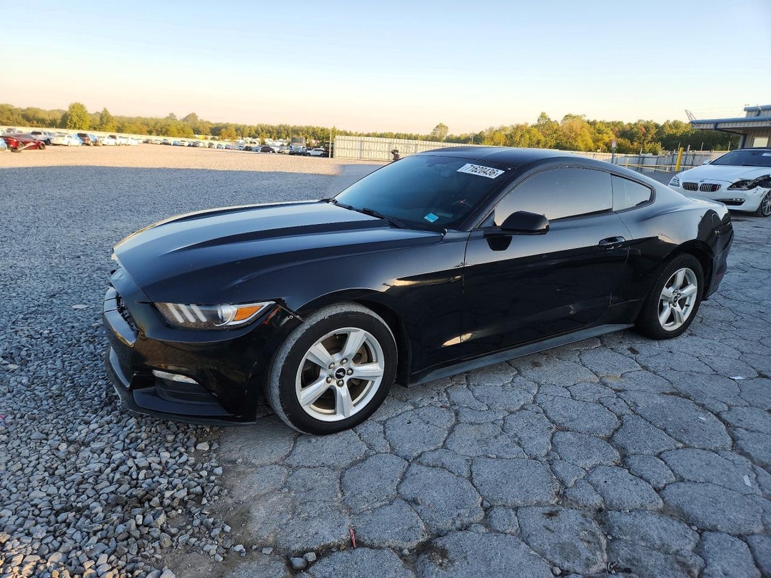 Vista de 2017 FORD MUSTANG, ángulo 1
