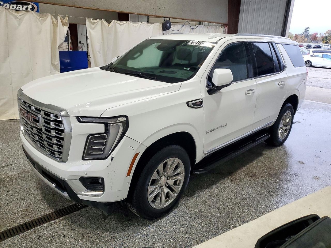 Vista de 2025 GMC YUKON DENALI, ángulo 1