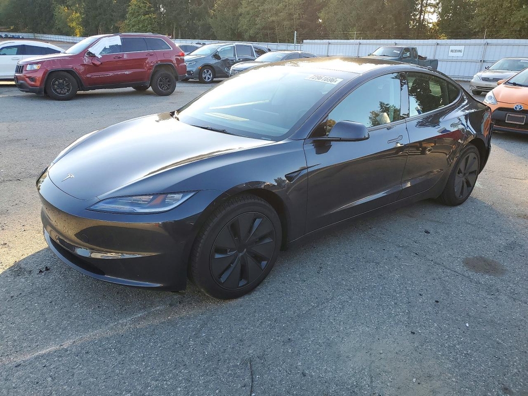 Vue de 2024 TESLA MODEL 3, angle 1