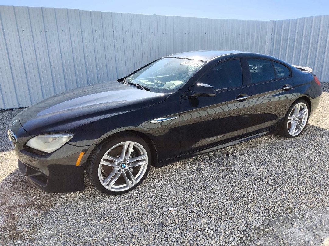 Vue de 2015 BMW 640 I GRAN COUPE, angle 1