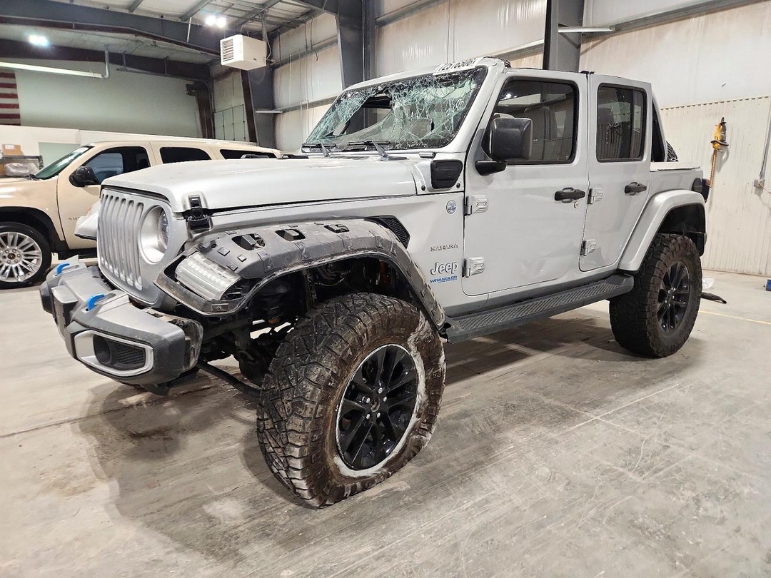 2022 JEEP WRANGLER UNLIMITED SAHARA 4XE view, angle 1
