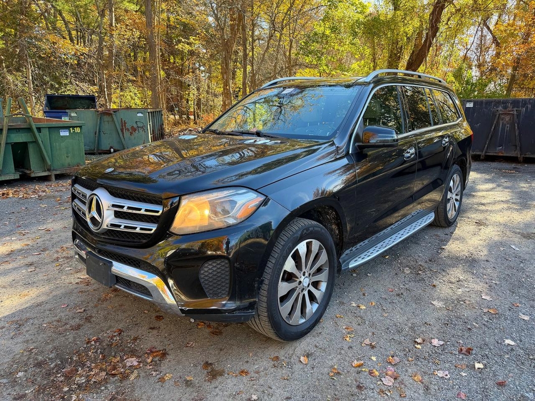 Vue de 2017 MERCEDES-BENZ GLS 450 4MATIC, angle 1