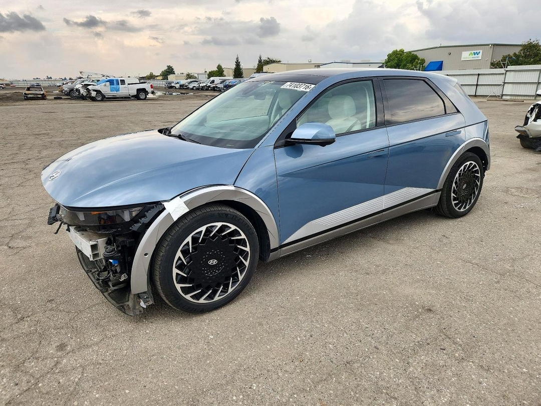 Vue de 2022 HYUNDAI IONIQ 5 LIMITED, angle 1