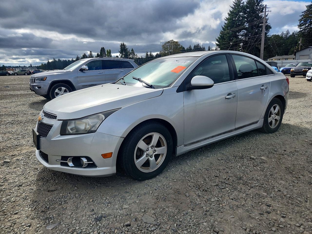Vedere 2014 CHEVROLET CRUZE LT, unghi 1