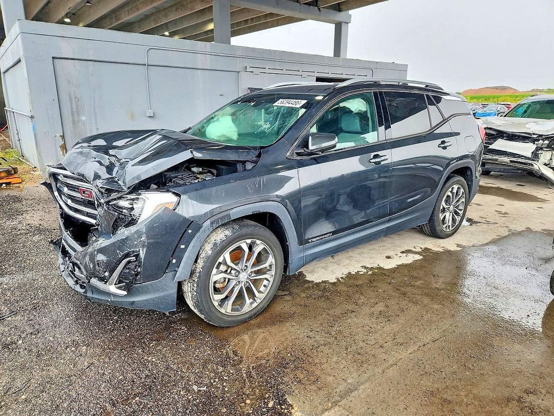 Vista de 2018 GMC TERRAIN SLT, ángulo 1