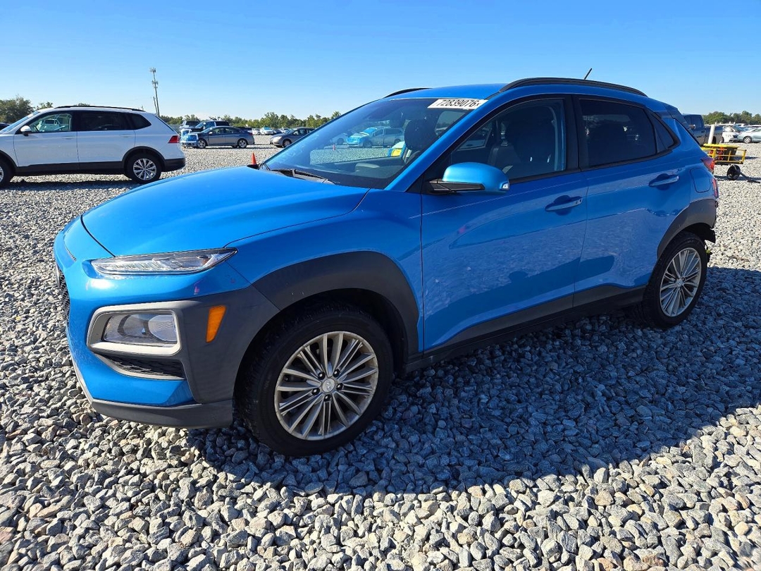 Vue de 2021 HYUNDAI KONA SEL, angle 1