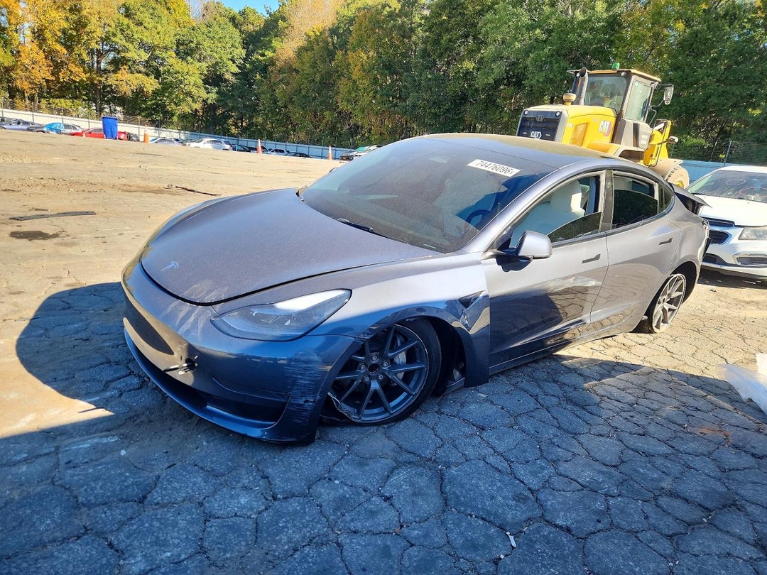 Vista de 2023 TESLA MODEL 3, ángulo 1