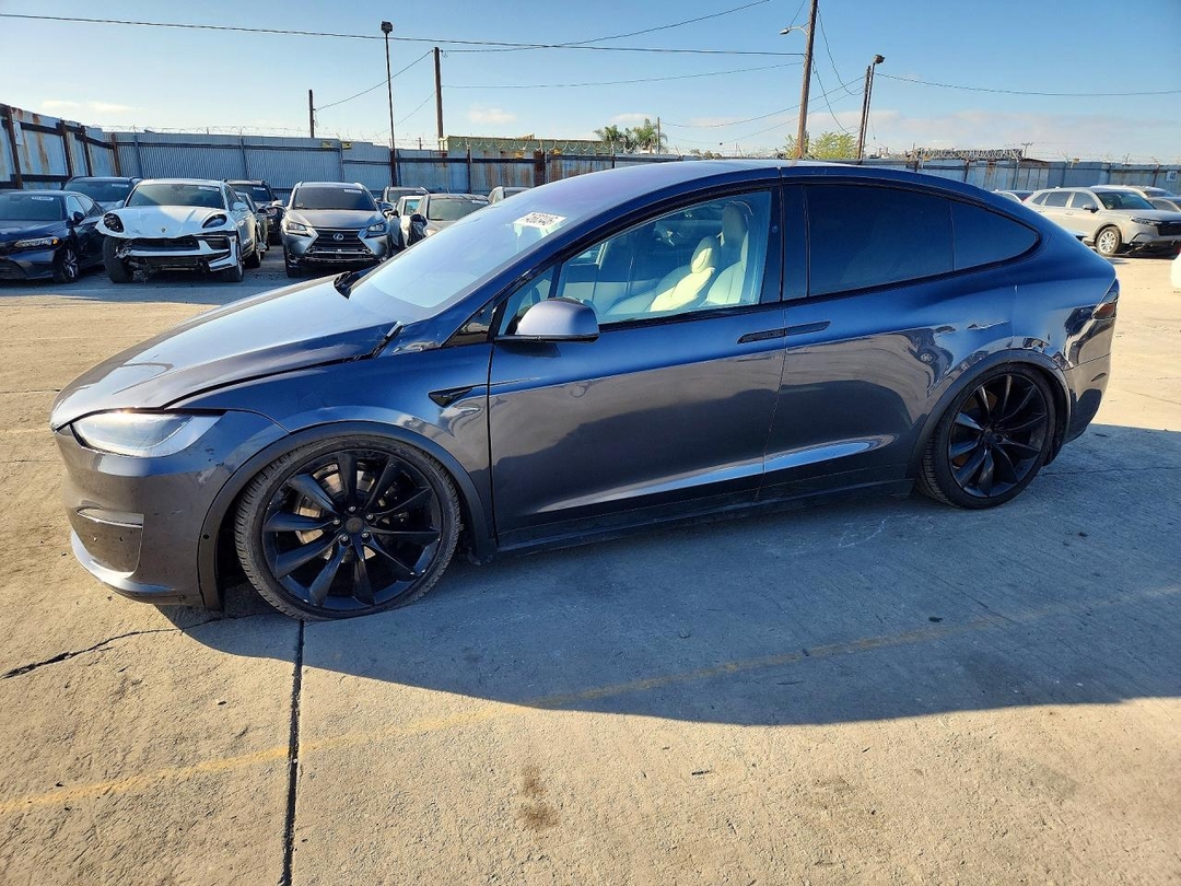 Vista de 2023 TESLA MODEL X, ángulo 1