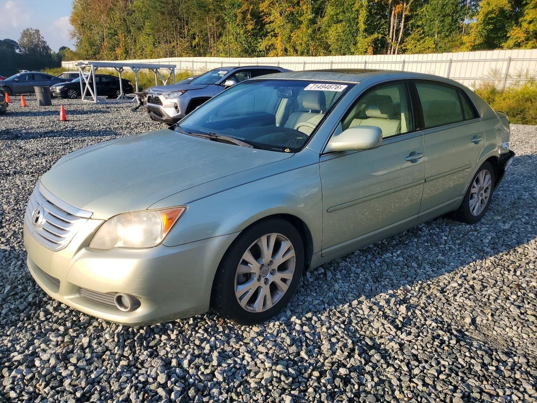 Вид 2008 TOYOTA AVALON XLS, угол 1